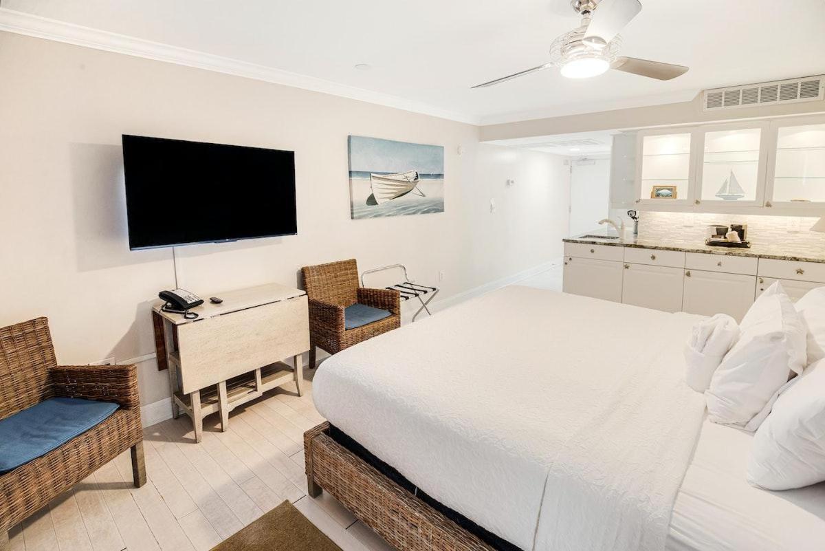 Panoramic Views Oceanfront Tower King Room 7Th Flr Pawleys Island Bagian luar foto